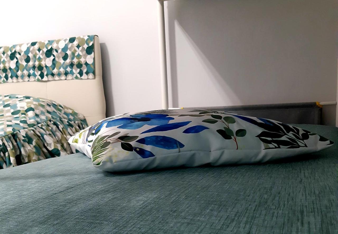 Dory'S Room Camera Nel Cuore Di Napoli ภายนอก รูปภาพ