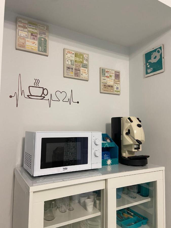 Dory'S Room Camera Nel Cuore Di Napoli ภายนอก รูปภาพ