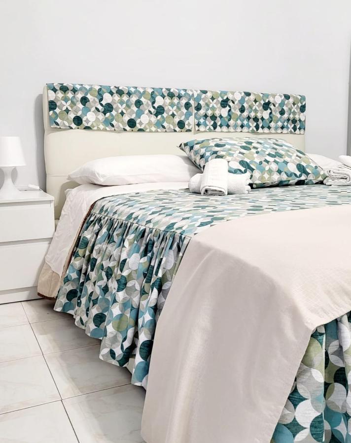 Dory'S Room Camera Nel Cuore Di Napoli ภายนอก รูปภาพ