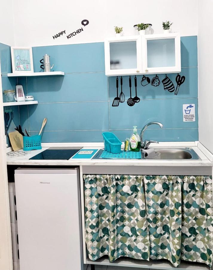 Dory'S Room Camera Nel Cuore Di Napoli ภายนอก รูปภาพ